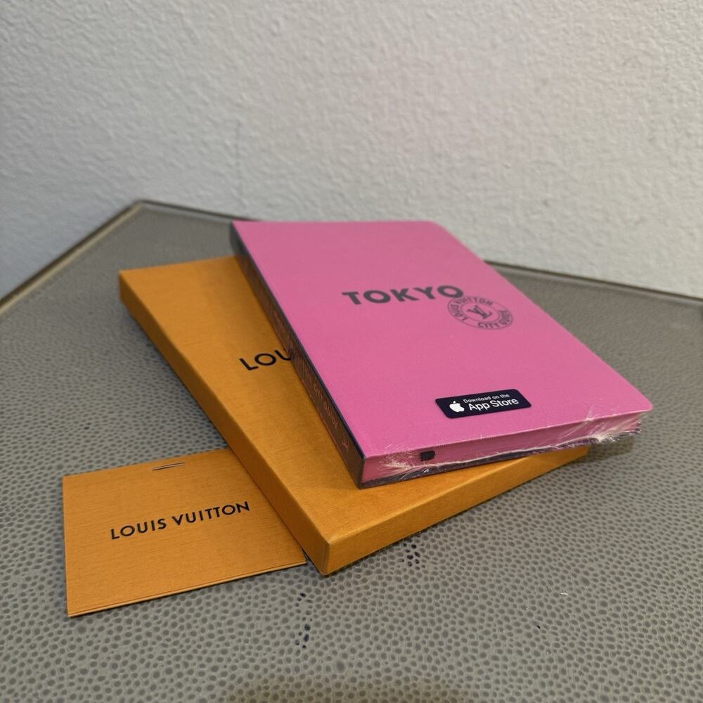 Louis Vuitton LV Tokyo City Guide Book English Version (Sealed)